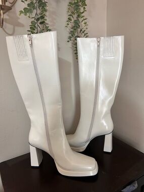 Jeffrey Campbell White Knee-High Block Heel Boots - Women NWOT